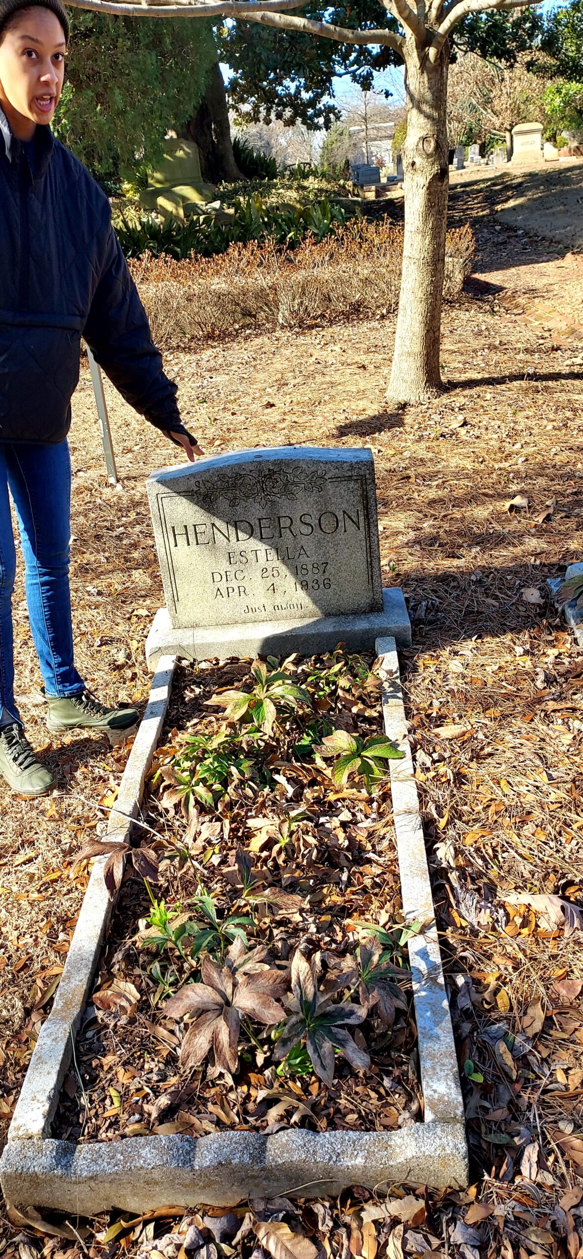 The forgotten stories of “Black Magnolias” from Oakland Cemetery